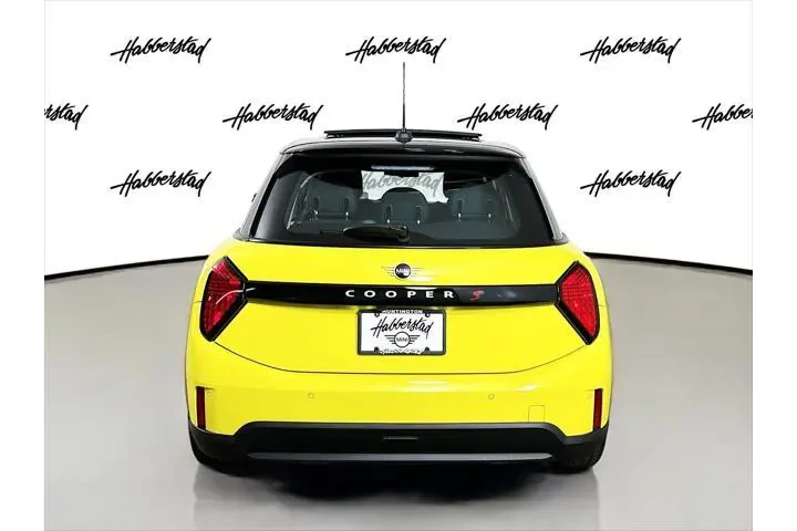 $32750 : MINI Hardtop 4 Door 2025 Coo image 6