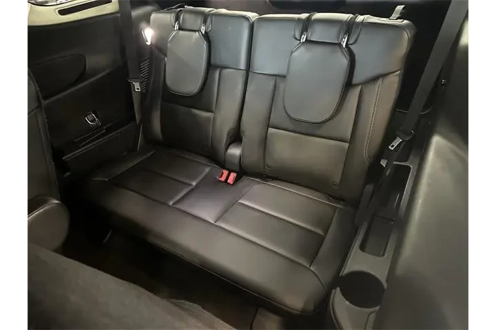 $31500 : Ford Explorer 2023 AWD XLT 4 image 6