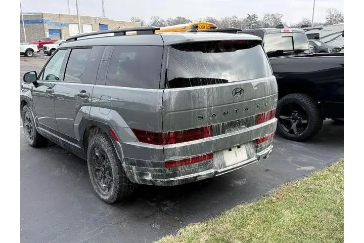 $29995 : Hyundai SANTA FE 2024 AWD XR image 3