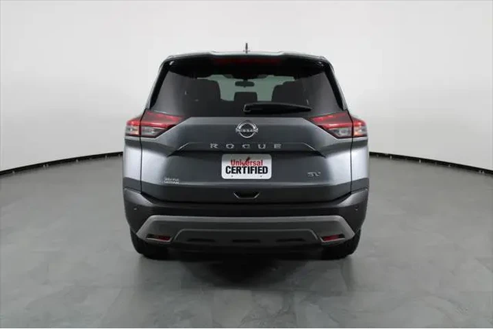 $17733 : Nissan Rogue 2023 SV 4dr Cro image 10
