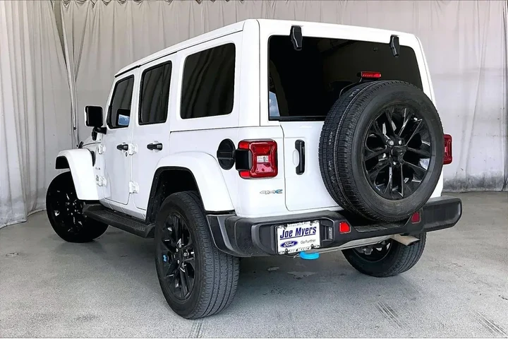 $25691 : Jeep Wrangler Unlimited 2022 image 5