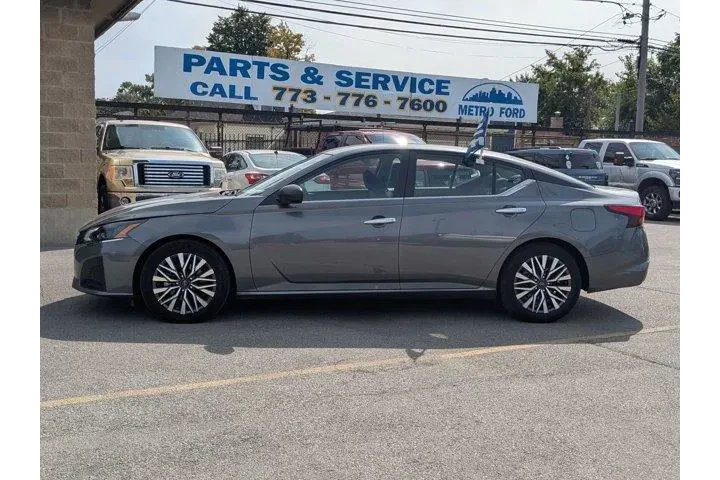 $19999 : Nissan Altima 2024 2.5 SV 4d image 7