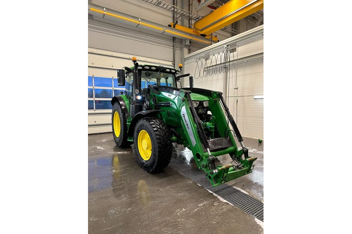 $15000 : Tractor John Deere 6155R image 1