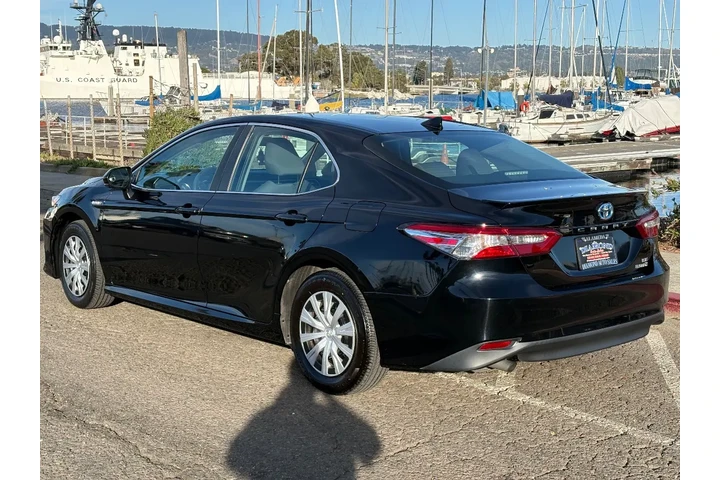 $24988 : 2020 Camry Hybrid LE image 8