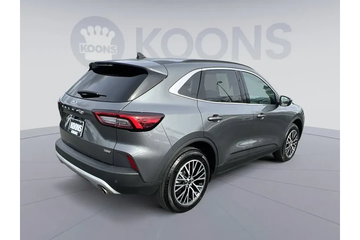 $27500 : Ford Escape Plug-In Hybrid 2 image 5