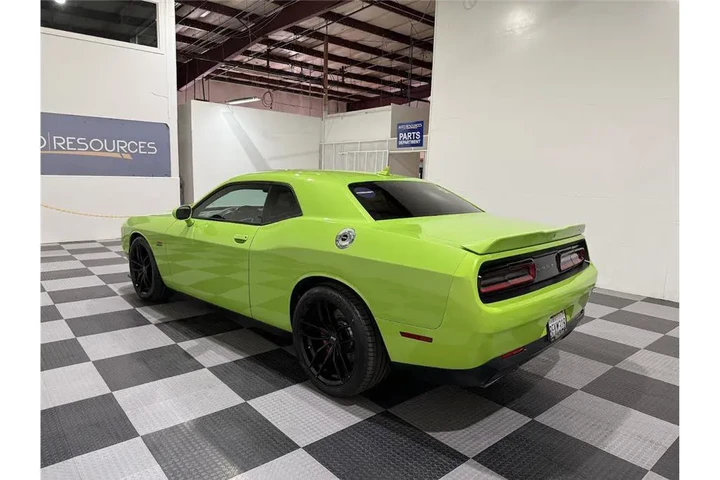 $33999 : Challenger 2015 image 6