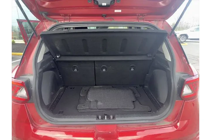 $14977 : Hyundai VENUE 2024 SEL 4dr C image 8