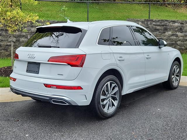 $36327 : 2022 Audi Q5 45 S line Premi image 2