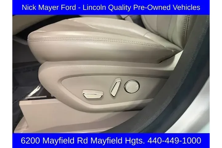 $30447 : Lincoln Nautilus 2022 AWD Re image 9