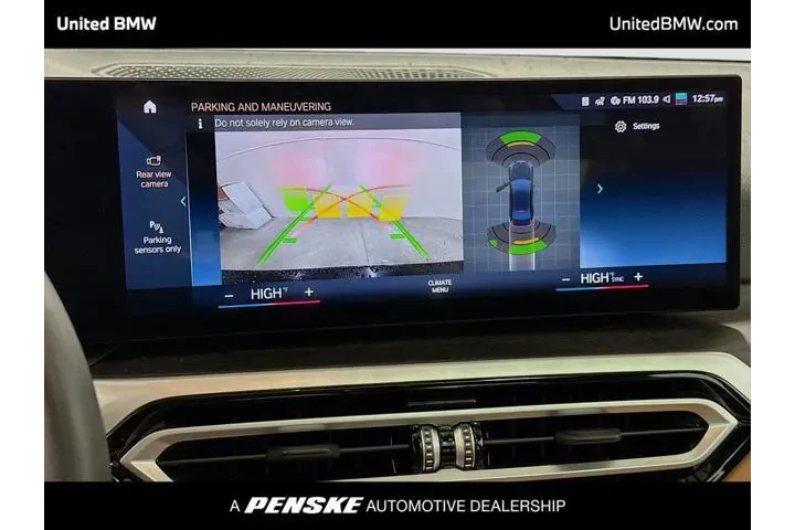 $30495 : BMW 3 Series 2023 330i 4dr S image 9