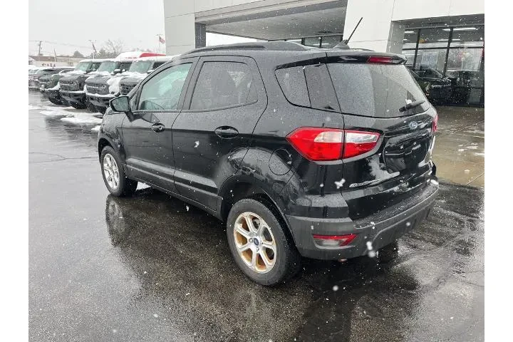$17988 : Ford EcoSport 2022 AWD SE 4d image 4