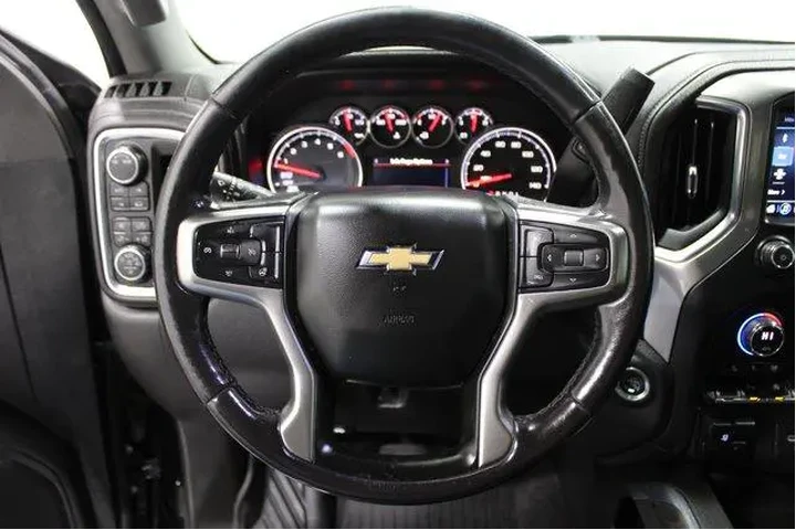 $34977 : Chevrolet Silverado 1500 202 image 10