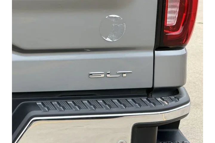 $38788 : GMC Sierra 1500 2024 4x2 SLT image 10