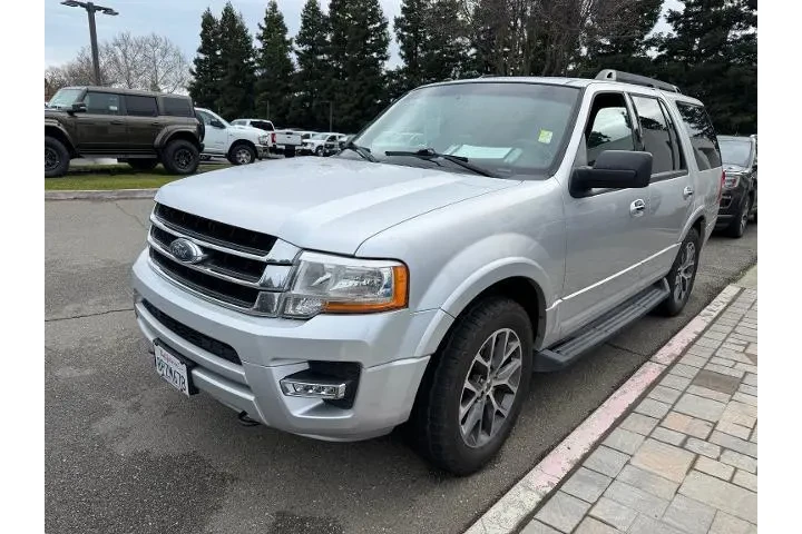 $17000 : Ford Expedition 2017 4x4 XLT image 1