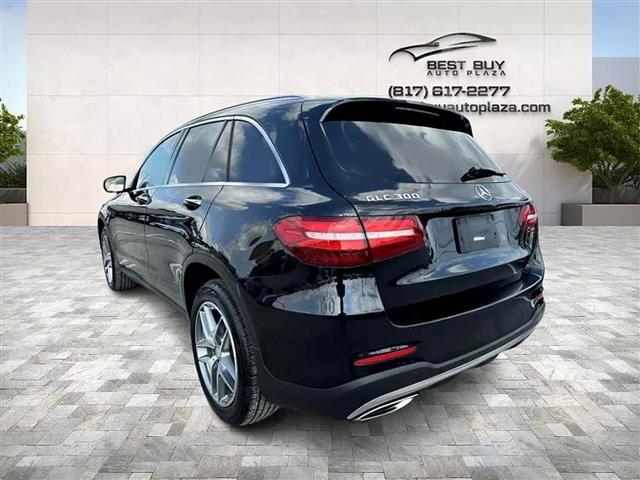 $15995 : 2016 MERCEDES-BENZ GLC GLC 30 image 5