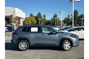 $24270 : Toyota Corolla Cross 2024 L thumbnail