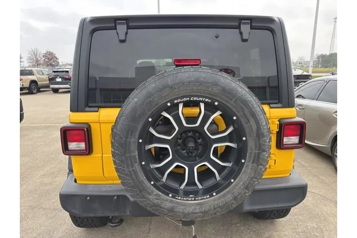 $28927 : Jeep Wrangler Unlimited 2021 image 7