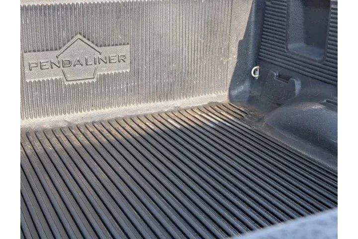 $24999 : Nissan Titan 2018 4x4 SV 4dr image 9