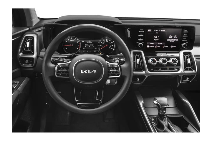 $23250 : 2023 Sorento LX image 4