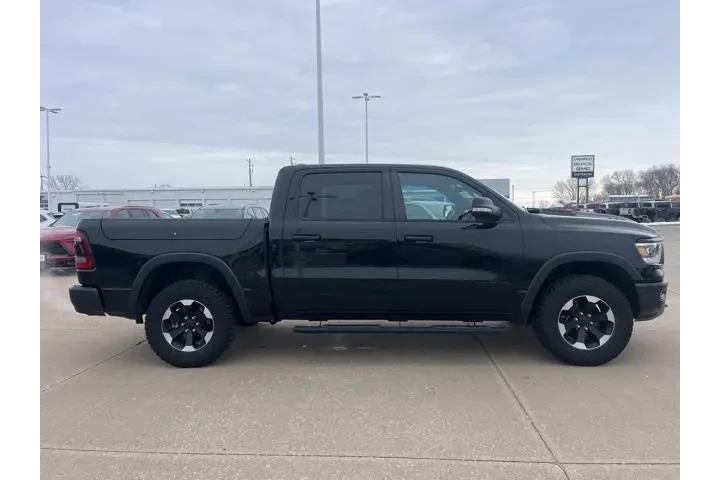 $38999 : Ram 1500 2021 4x4 Rebel 4dr image 2