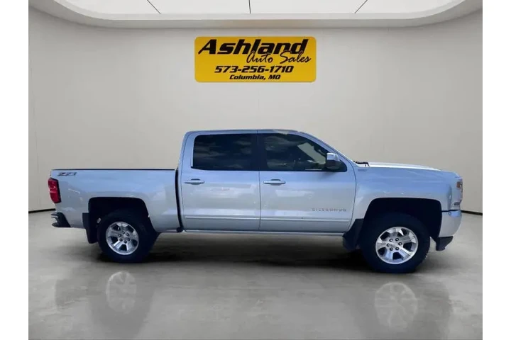 $19900 : 2017 Silverado 1500 LT Z71 image 7