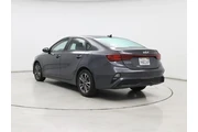 $17998 : Kia Forte 2023 LXS 4dr Sedan thumbnail