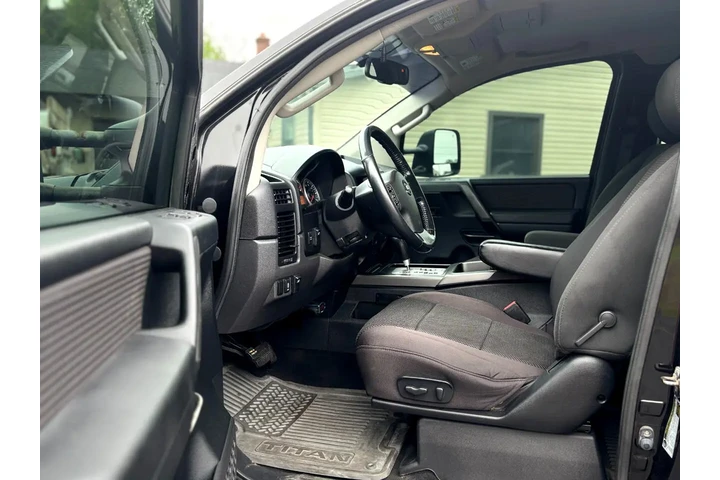 $14995 : 2012 Titan image 5