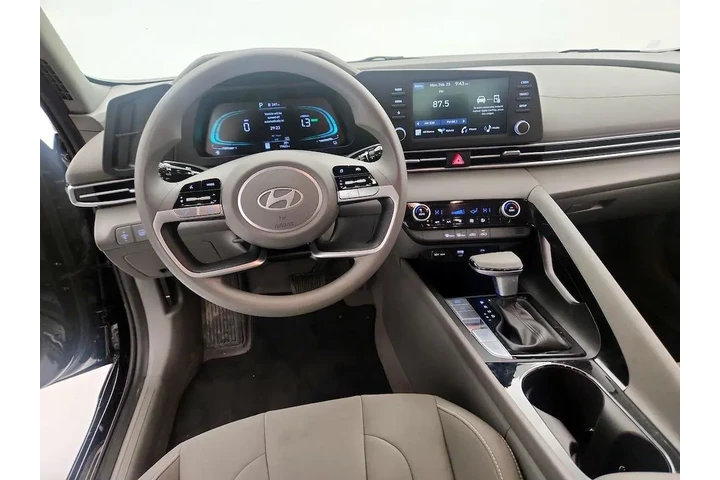$23998 : Hyundai ELANTRA Hybrid 2025 image 9