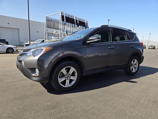 $16901 : Pre-Owned 2015 RAV4 XLE image 7