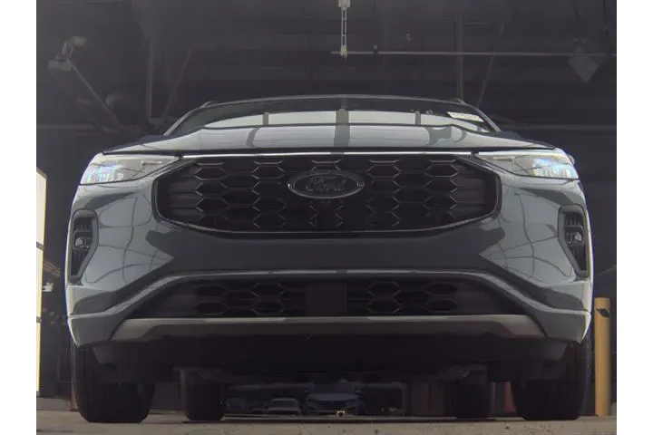 $32990 : Ford Escape 2024 AWD ST-Line image 3