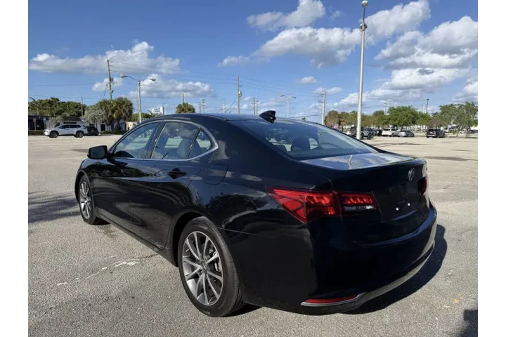 $10895 : 2016 TLX V6 w/Tech image 9