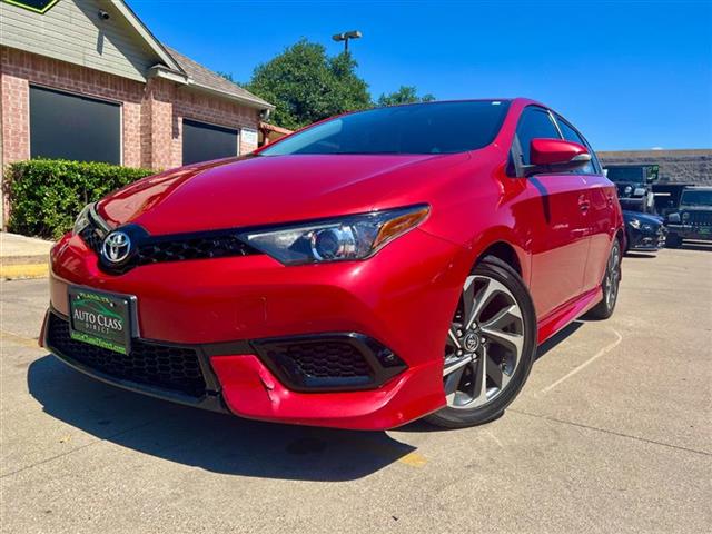 $17950 : 2018 TOYOTA COROLLA IM image 3