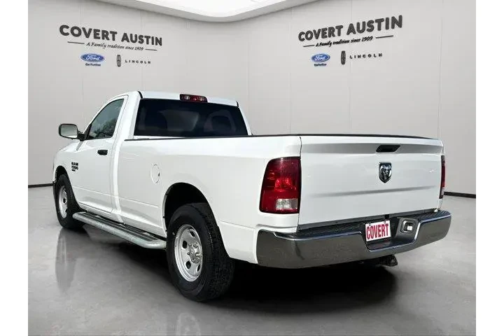 $24617 : Ram 1500 Classic 2023 4x2 Tr image 3