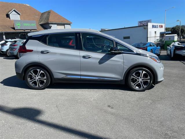 $18900 : Used 2020 Bolt EV Premier for image 5