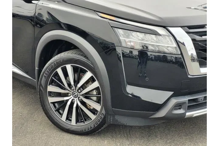 $31500 : Nissan Pathfinder 2023 Plati image 9