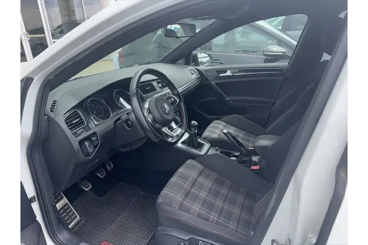 $16121 : Volkswagen Golf GTI 2017 Spo image 1