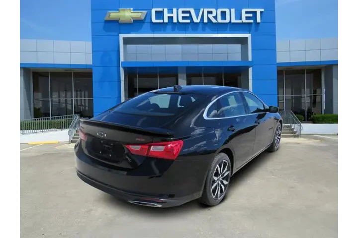 $24491 : Chevrolet Malibu 2023 RS 4dr image 2