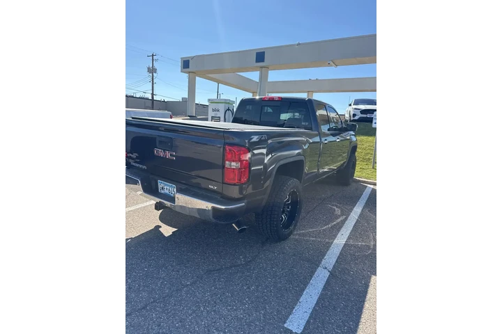 $19998 : GMC Sierra 1500 2015 4x4 SLT image 3