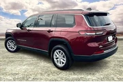$29991 : Jeep Grand Cherokee L 2024 4 thumbnail