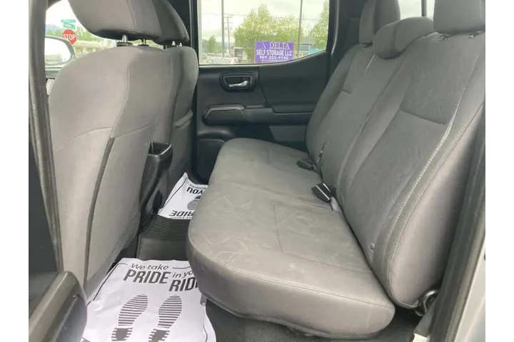 $31999 : 2016 Tacoma image 7