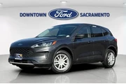 $15880 : Ford Escape 2020 AWD S 4dr S thumbnail