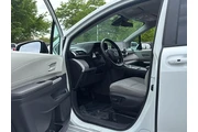 $37788 : Gold Certified 2022 Sienna LE thumbnail