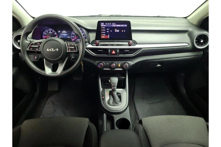 $17998 : Kia Forte 2024 LXS 4dr Sedan image 9