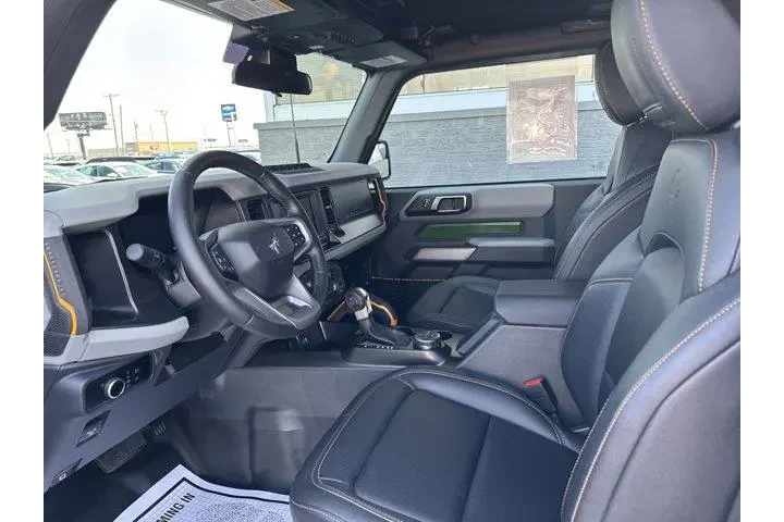$47995 : Ford Bronco 2023 4x4 Base Ad image 3