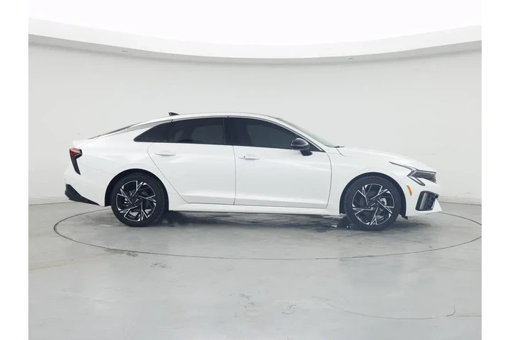 $31998 : Kia K5 2025 GT-Line 4dr Seda image 7