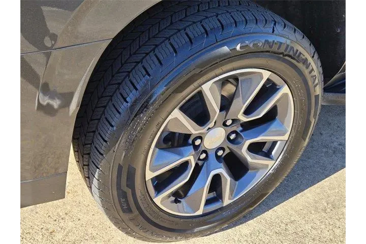 $35450 : Chevrolet Tahoe 2021 4x2 LT image 9