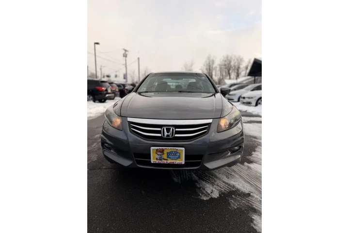 $9995 : 2011 Accord EX-L V6 image 4