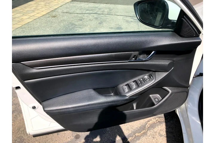 $19990 : 2018 Accord Sport CVT image 10