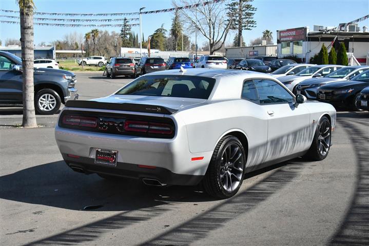 $39998 : Challenger R/T Scat Pack image 8