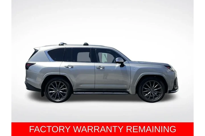 $89988 : 2022 LX 600 F SPORT image 6